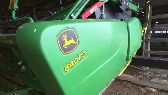 2014 John Deere 640FD Equipment Image0