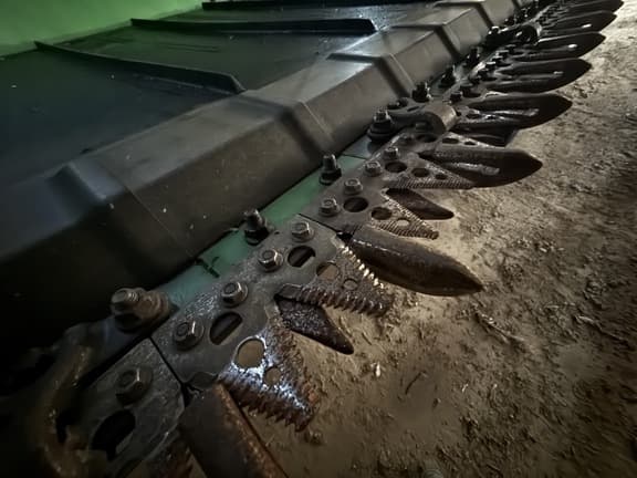 Image of John Deere 640FD equipment image 4