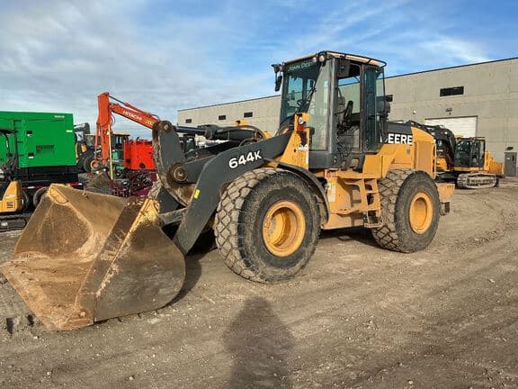 Image of John Deere 644K equipment image 1
