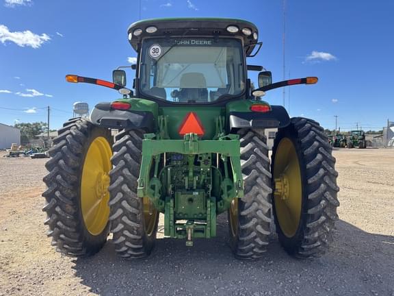 Image of John Deere 7210R equipment image 3