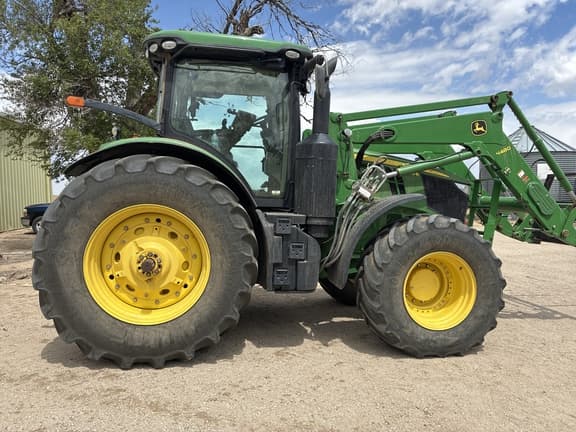 Image of John Deere 7230R Primary image