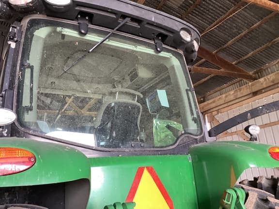 Image of John Deere 7250R equipment image 4