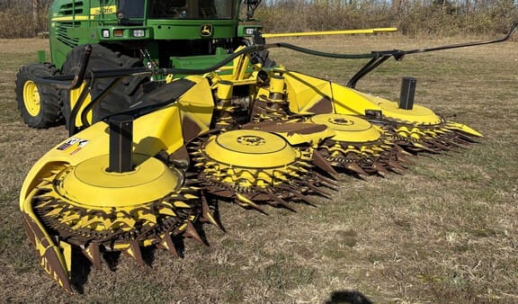 2014 John Deere 778 Equipment Image0