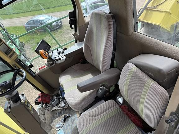 Image of John Deere 7980 equipment image 4