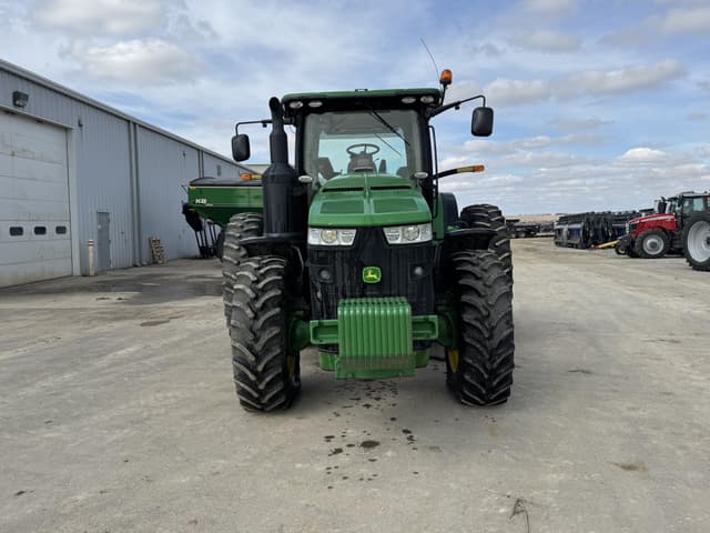 Image of John Deere 8245R equipment image 2