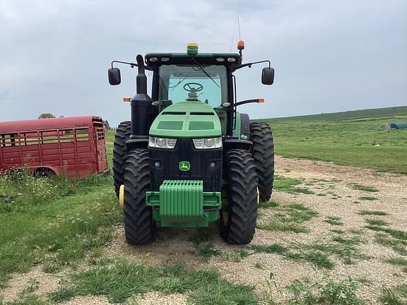 Image of John Deere 8245R equipment image 1