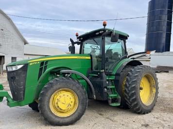 Main image John Deere 8270R