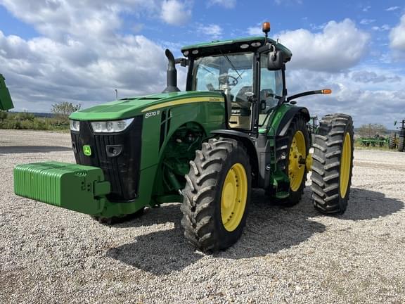 Image of John Deere 8270R equipment image 1