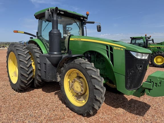 Image of John Deere 8295R Primary image