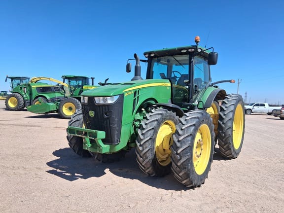 2014 John Deere 8295R Equipment Image0