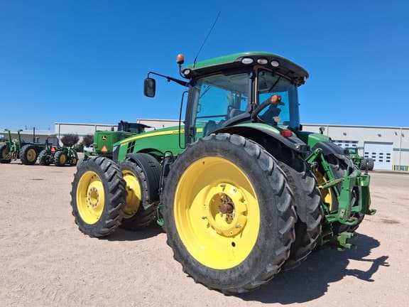 Image of John Deere 8295R equipment image 2