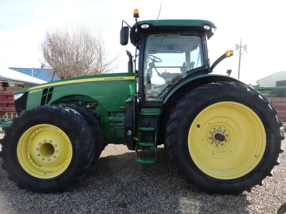 Image of John Deere 8295R equipment image 2