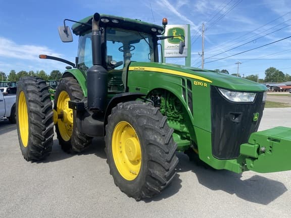 Image of John Deere 8310R equipment image 1