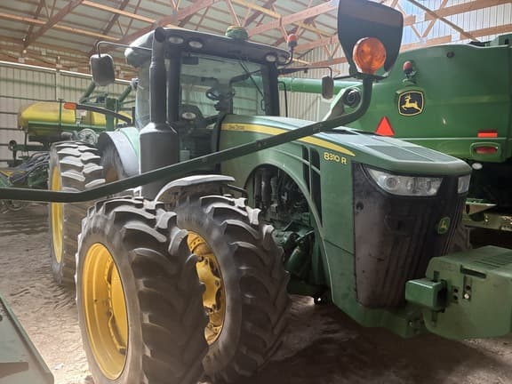 Image of John Deere 8310R equipment image 1