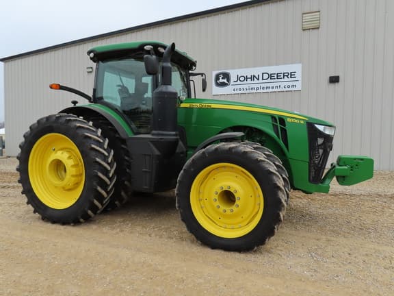 Image of John Deere 8320R Primary image