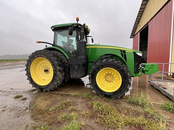 Image of John Deere 8320R equipment image 2