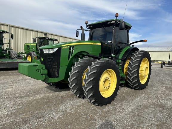 2014 John Deere 8345R Equipment Image0