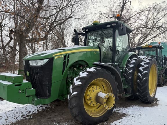 Image of John Deere 8345R equipment image 4