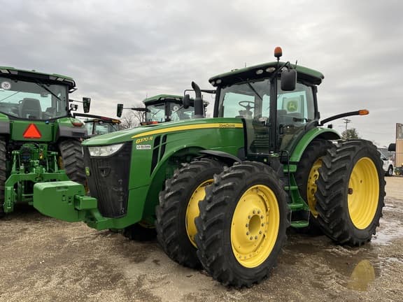 Image of John Deere 8370R Primary image