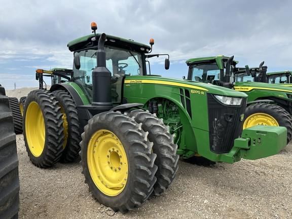 Image of John Deere 8370R Primary image
