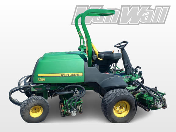 Image of John Deere 8700A Primary image