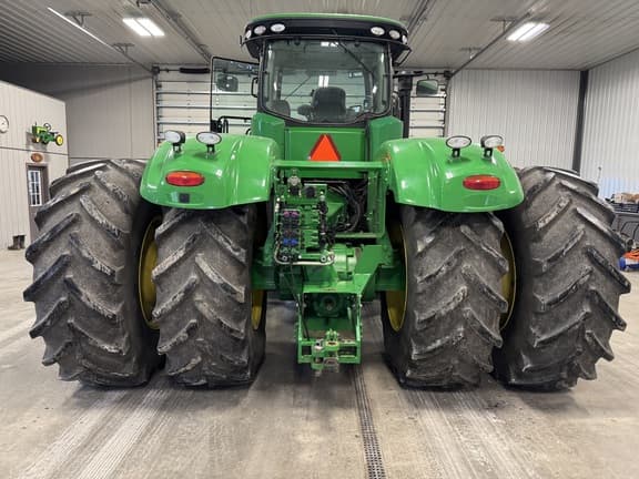 Image of John Deere 9410R equipment image 2