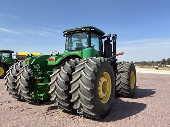 Image of John Deere 9410R equipment image 4