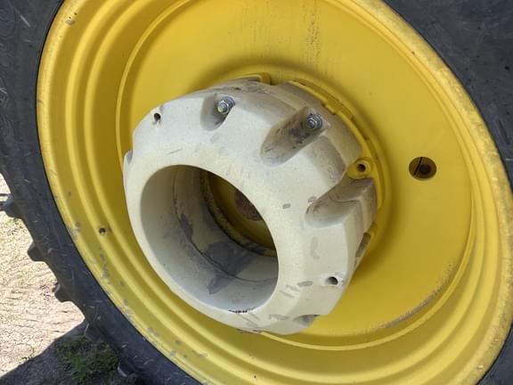 Image of John Deere 9460R equipment image 4