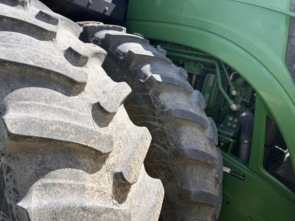 Image of John Deere 9460R equipment image 2