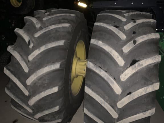 Image of John Deere 9460R equipment image 1