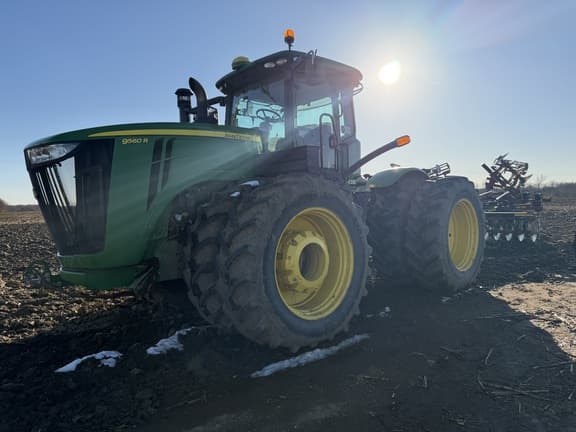Image of John Deere 9560R equipment image 2