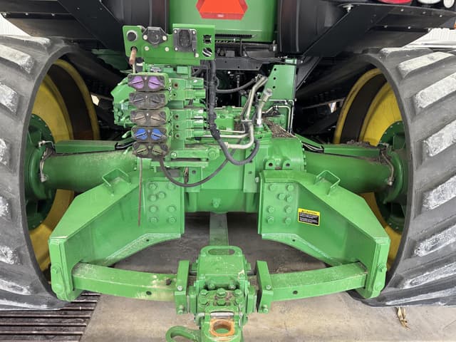 Image of John Deere 9560RT equipment image 4