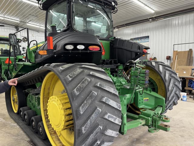 Image of John Deere 9560RT equipment image 3