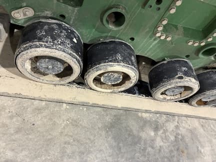 Image of John Deere 9560RT equipment image 2