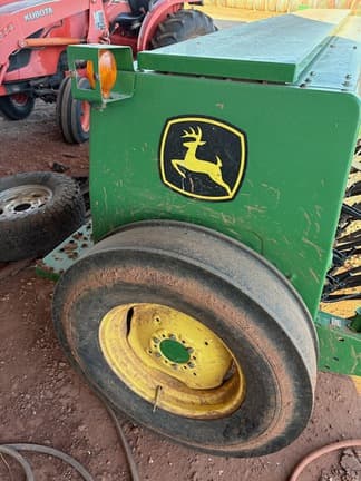 Image of John Deere BD1113 equipment image 4