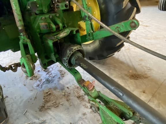 Image of John Deere HX10 equipment image 4