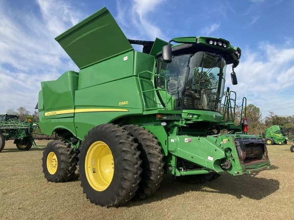 Image of John Deere S660 Primary image