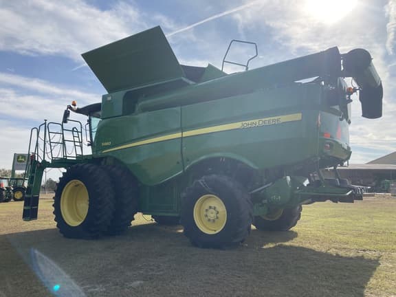 Image of John Deere S660 equipment image 4