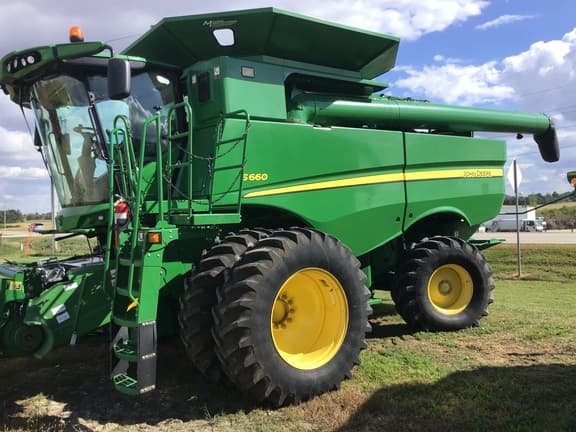 Image of John Deere S660 equipment image 2