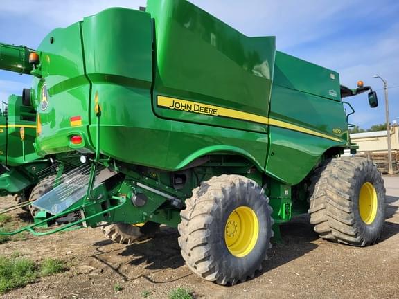 Image of John Deere S670 equipment image 3