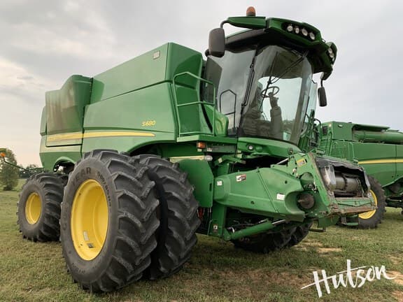 Image of John Deere S680 Primary image