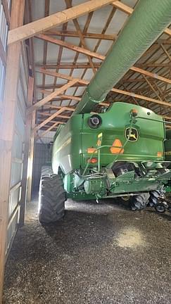 Image of John Deere S680 equipment image 4