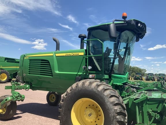 Image of John Deere W235 Primary image