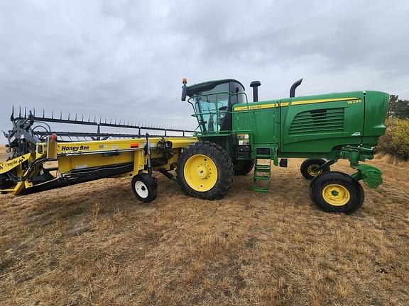 Image of John Deere W235 equipment image 1