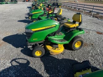 Image of John Deere X300 equipment image 1