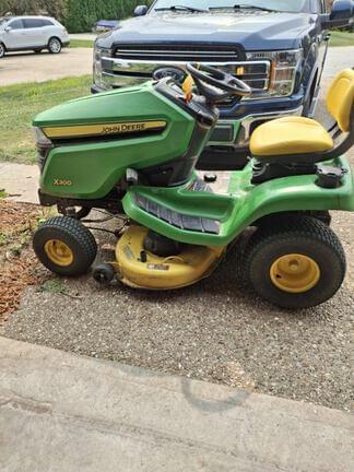 Image of John Deere X300 Primary image