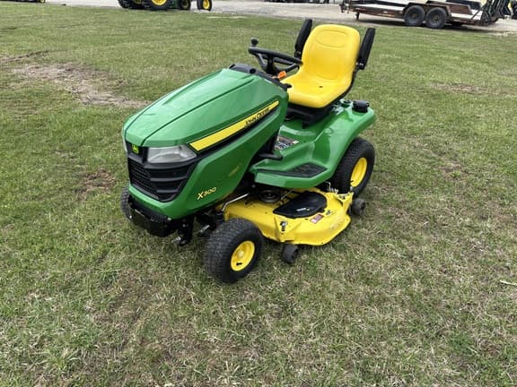 Image of John Deere X300 Primary image