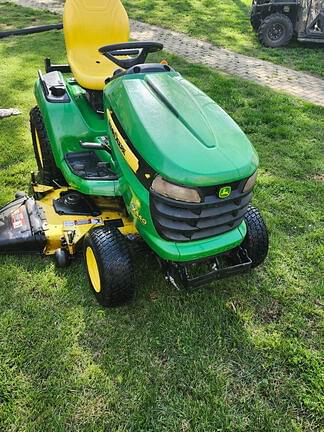 Image of John Deere X540 equipment image 4