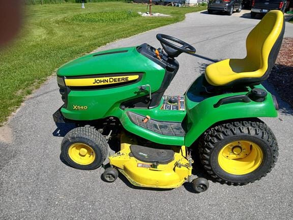 2014 John Deere X540 Equipment Image0