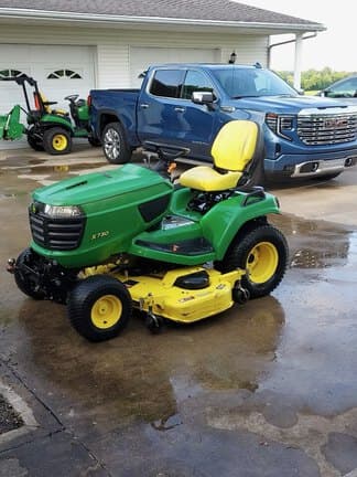 Image of John Deere X730 Image 0